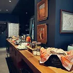 No11 & 4* Istanbul