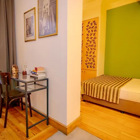 No11 & Aparthotel 4*