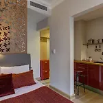 No11 & Aparthotel