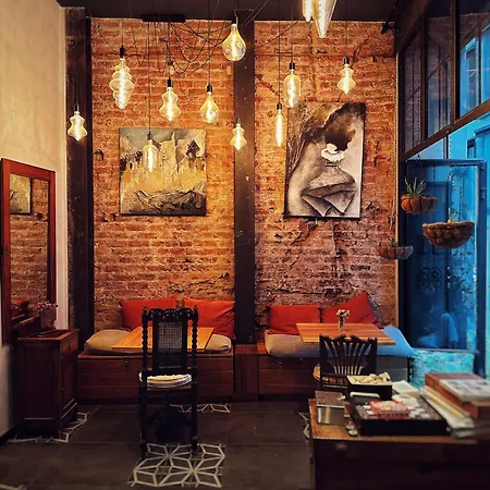 No11 & Aparthotel 4*